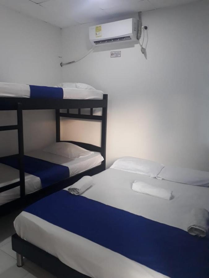 Hotel Don Tono Толу Екстер'єр фото