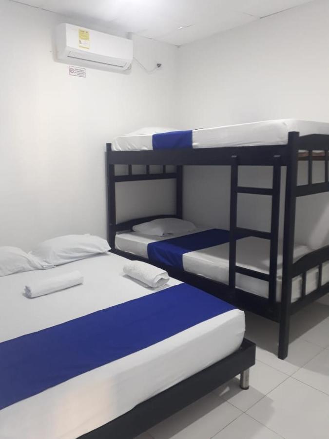 Hotel Don Tono Толу Екстер'єр фото